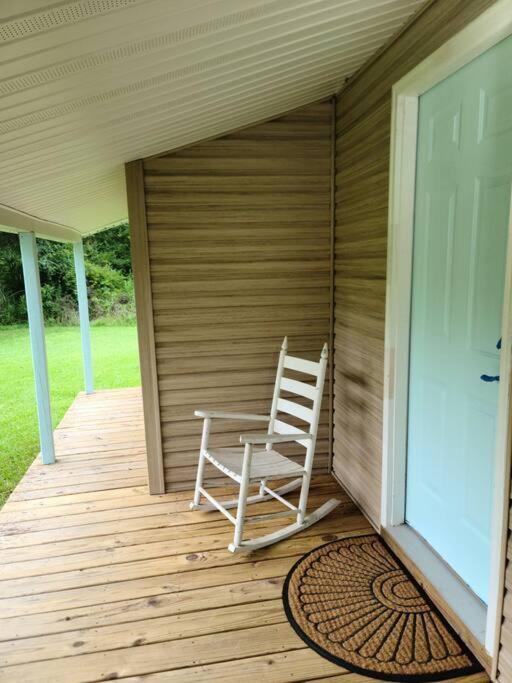 Milk Hand House.. Peaceful 1 Bedroom Cabin Hammond Buitenkant foto